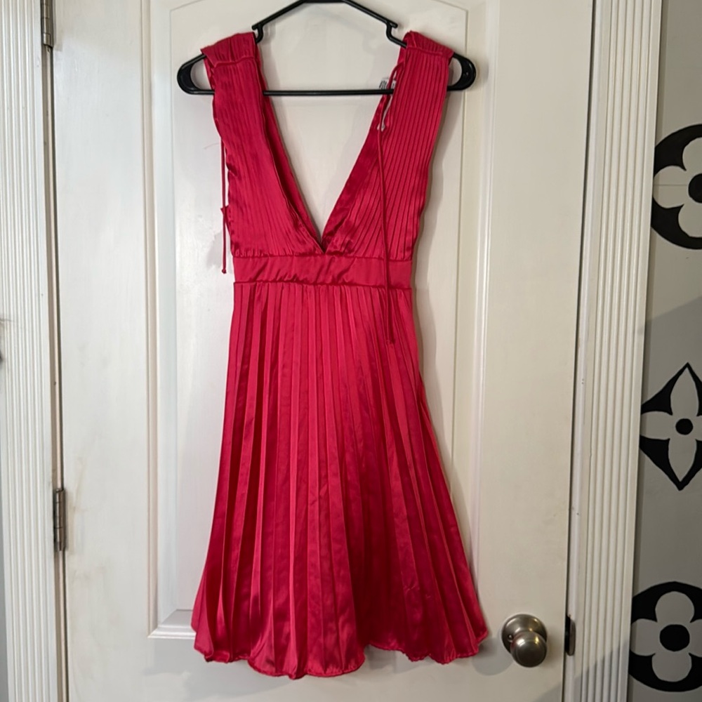 Pink ruffle dress plunge neckline